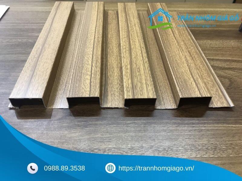 Màu trần nhôm giả gỗ teak