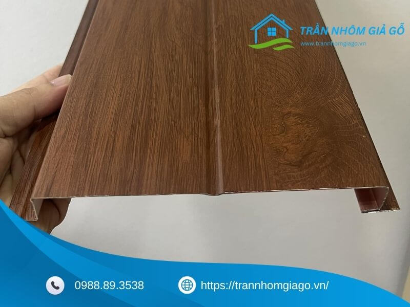 Màu trần nhôm giả gỗ óc chó